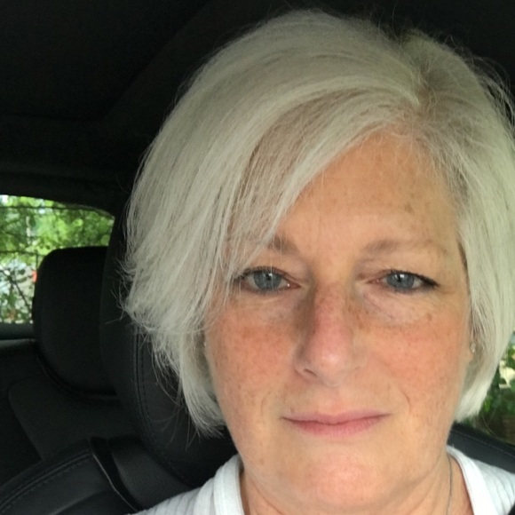 Meet your Posher, Donna - Picture 1 of 1